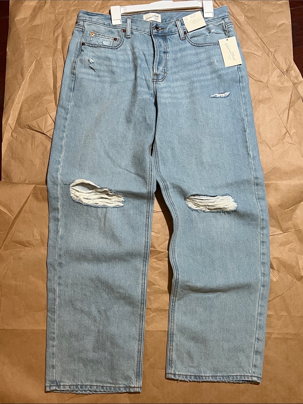 Universal Thread Light Blue Distressed Wide-Leg Jeans 90’s Low Baggy